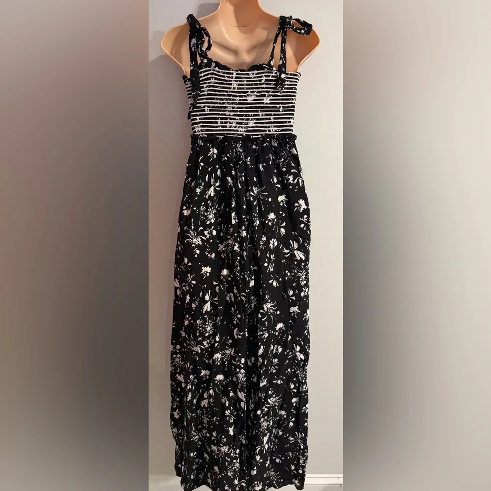 FREE PEOPLE Color My World Jumpsuit Black White Floral Wide Leg Palazzo Size XS
